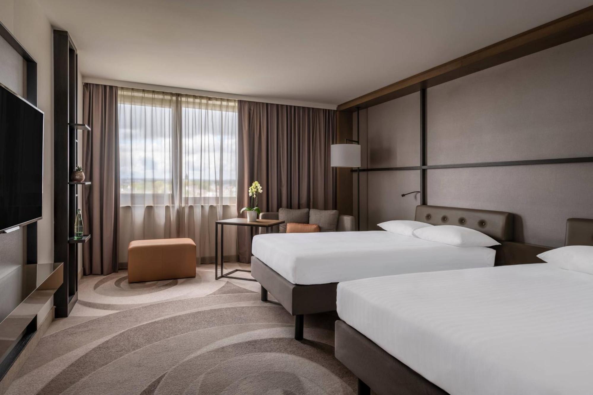 Stuttgart Marriott Hotel Зіндельфінген Екстер'єр фото