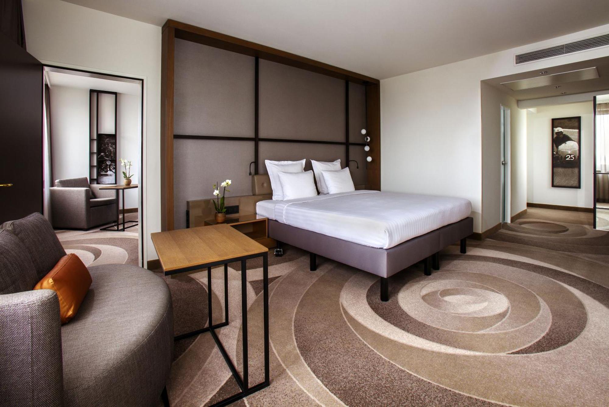 Stuttgart Marriott Hotel Зіндельфінген Номер фото